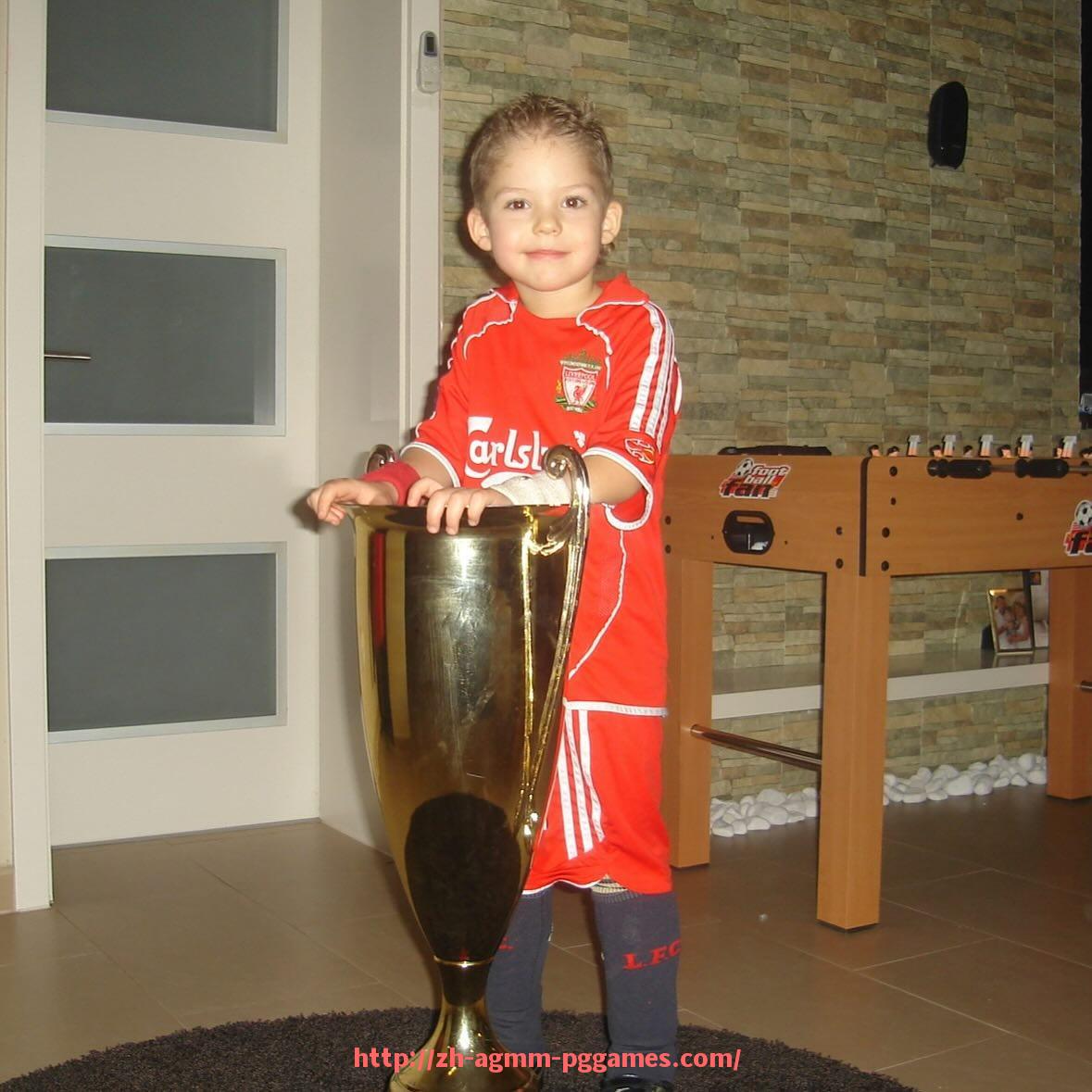 pg电子在线下载-世俱杯关键战术调整及其对比赛结果的影响研究